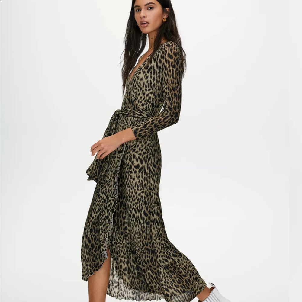 Aritzia; Little Moon. Celestia wrap Dress